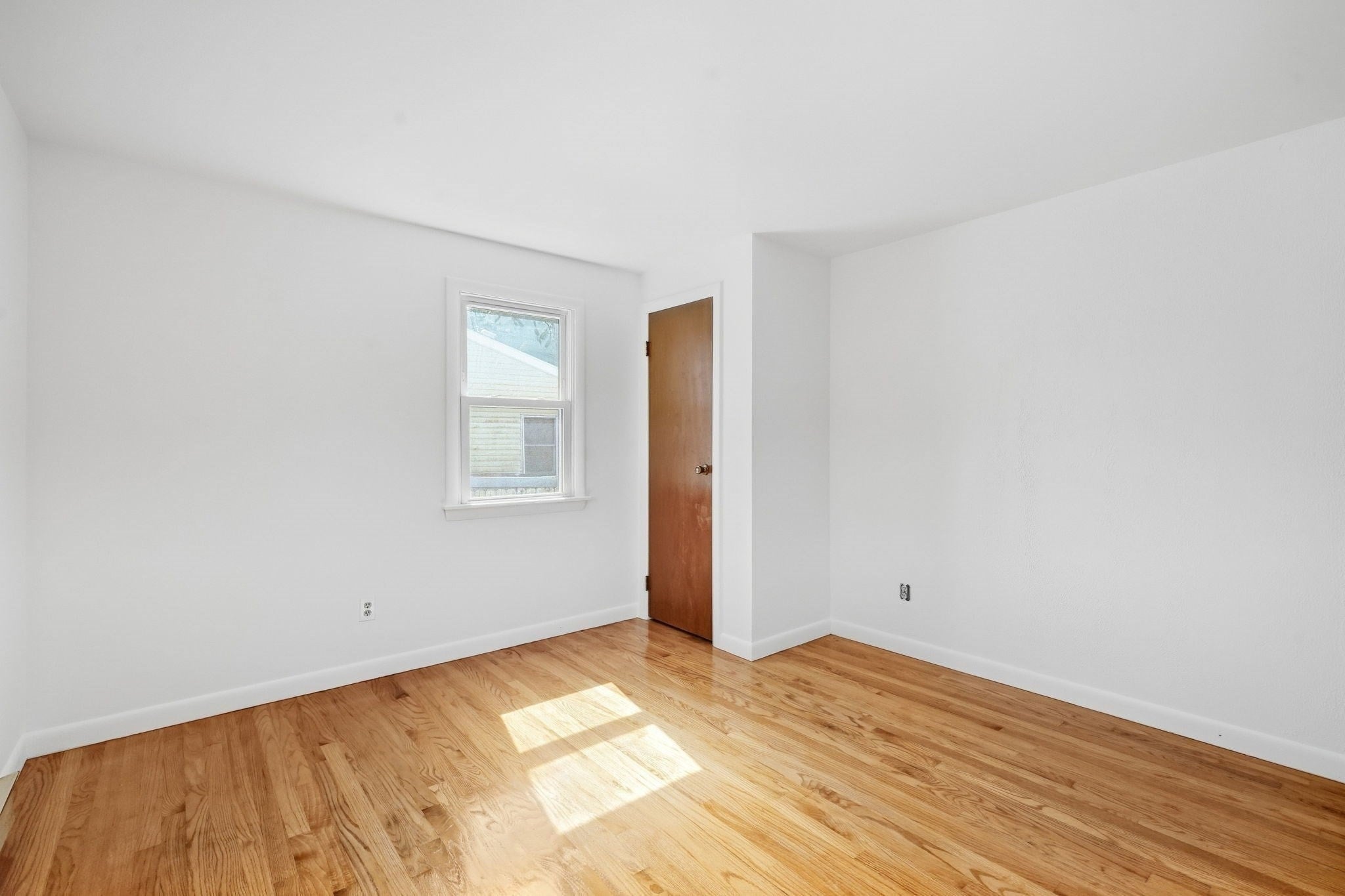 202 Glenoak Dr, Springfield, MA, 202 Glenoak Dr, Springfield, MA Photo #25