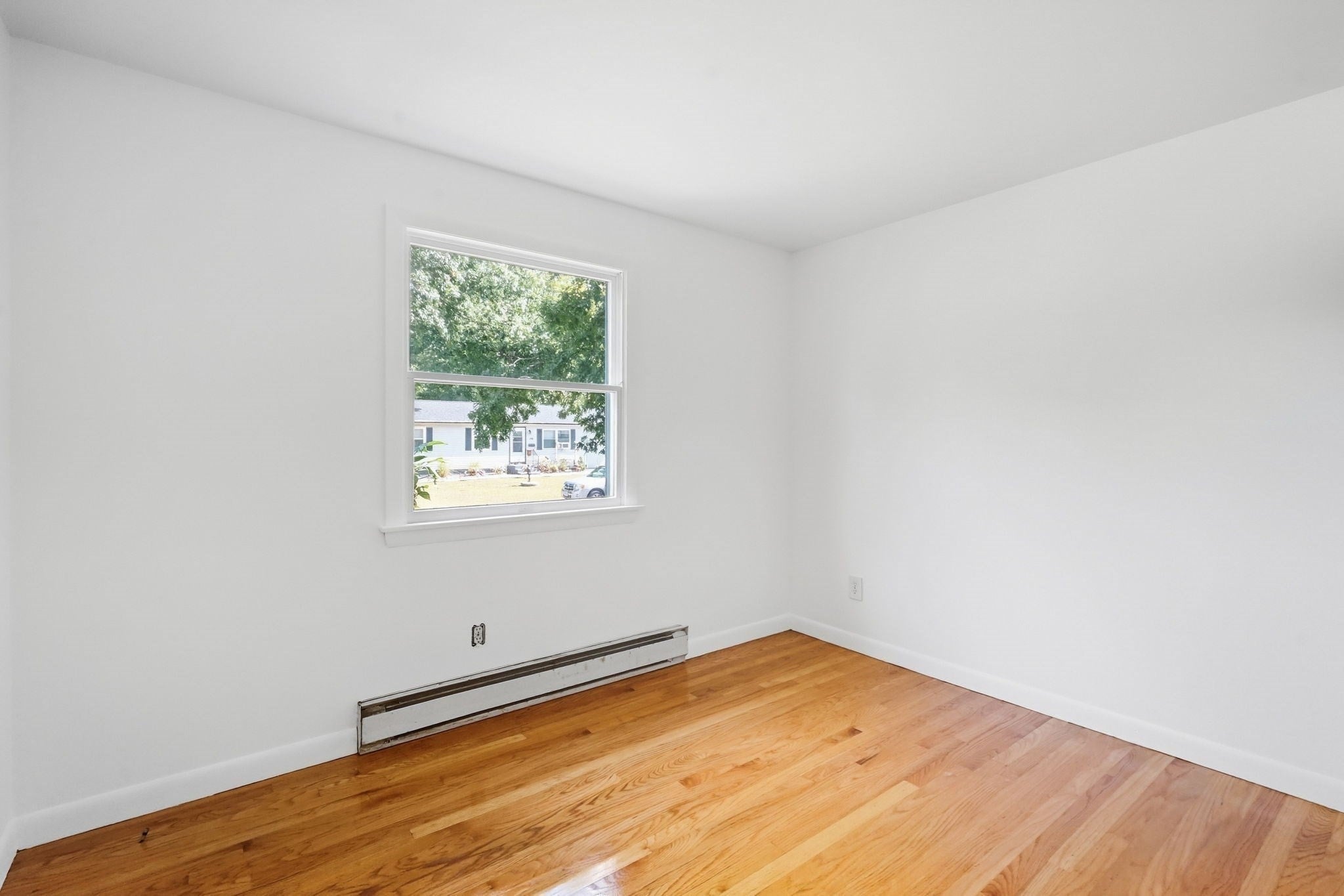 202 Glenoak Dr, Springfield, MA, 202 Glenoak Dr, Springfield, MA Photo #29