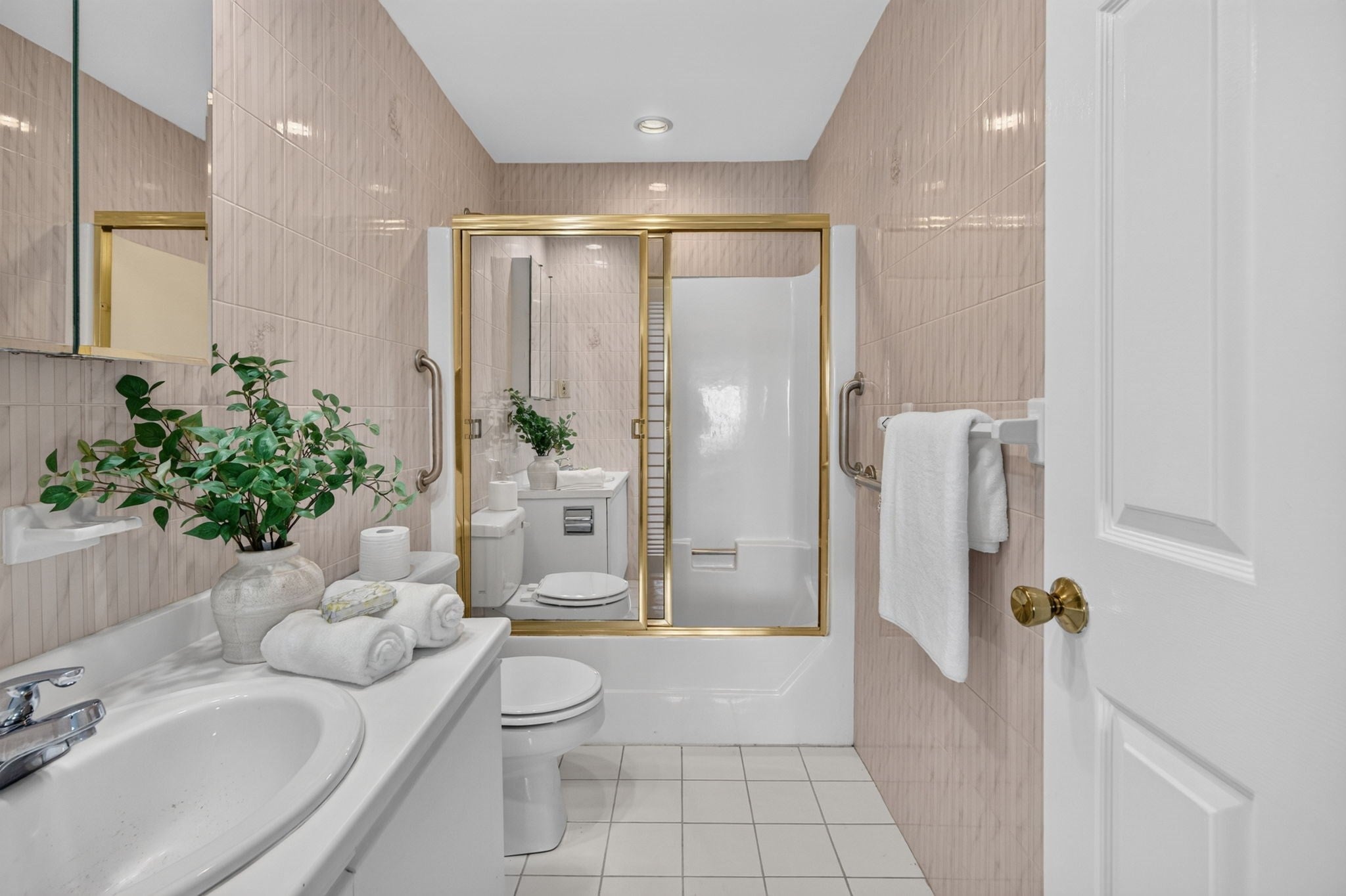 3920 Mystic Valley Pkwy #522, Medford, MA, 3920 Mystic Valley Pkwy #522, Medford, MA Photo #13