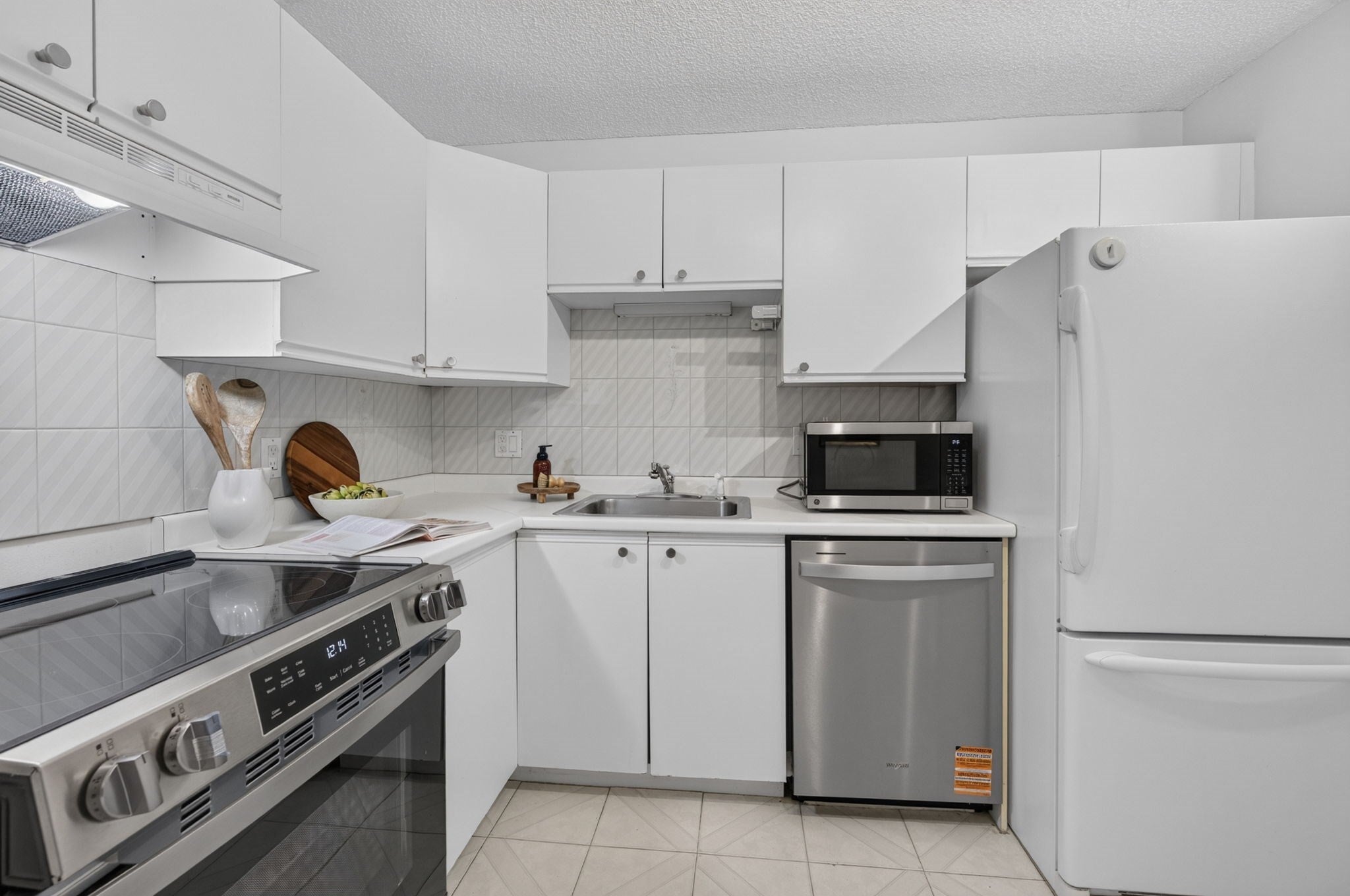 3920 Mystic Valley Pkwy #522, Medford, MA, 3920 Mystic Valley Pkwy #522, Medford, MA Photo #10