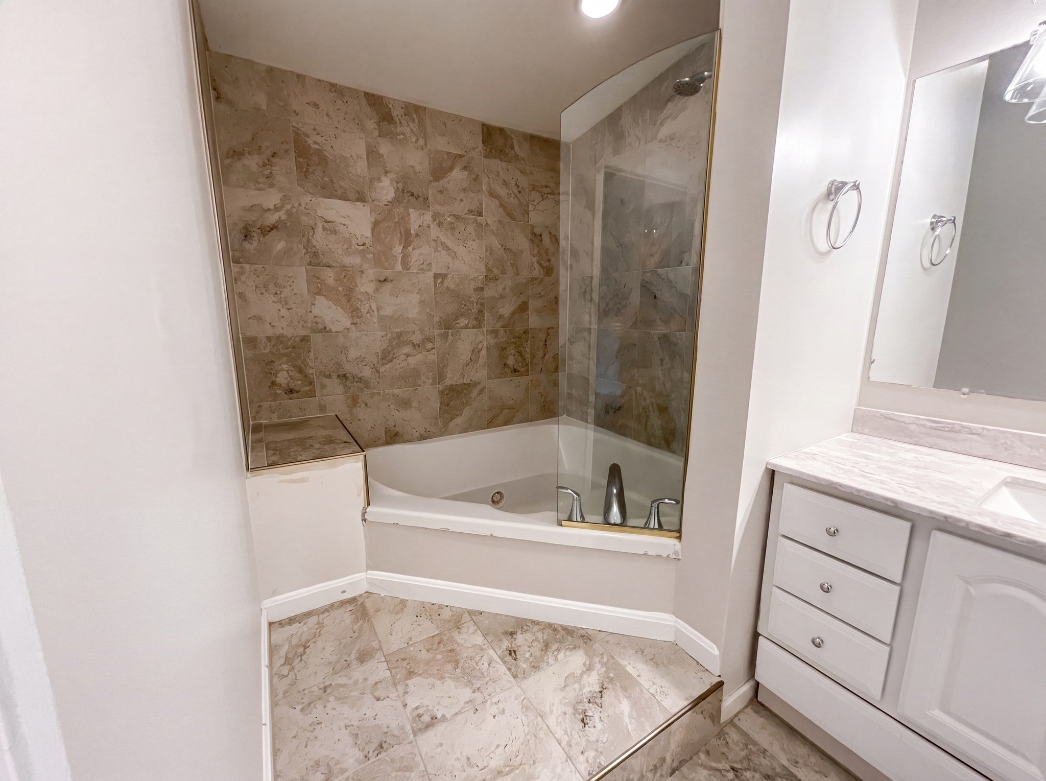 661 Main St #661, Millis, MA, 661 Main St #661, Millis, MA Photo #21