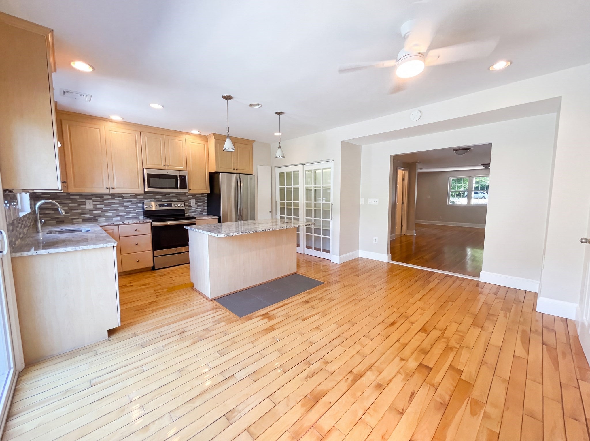 661 Main St #661, Millis, MA, 661 Main St #661, Millis, MA Photo #9
