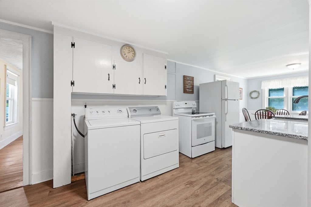 211 Main St, Wilbraham, MA, 211 Main St, Wilbraham, MA Photo #8