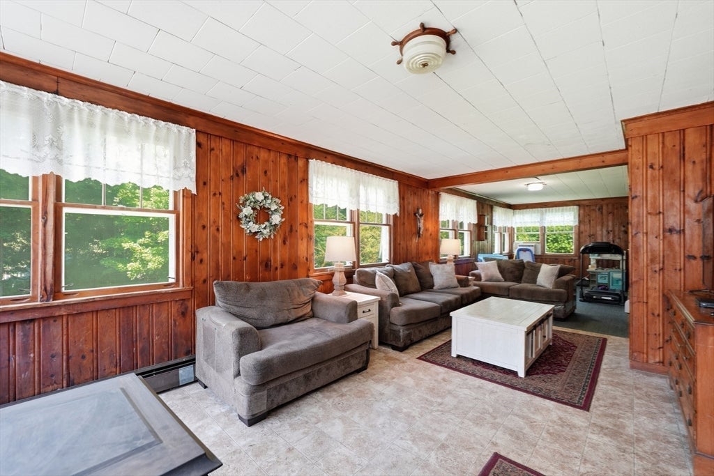 211 Main St, Wilbraham, MA, 211 Main St, Wilbraham, MA Photo #12