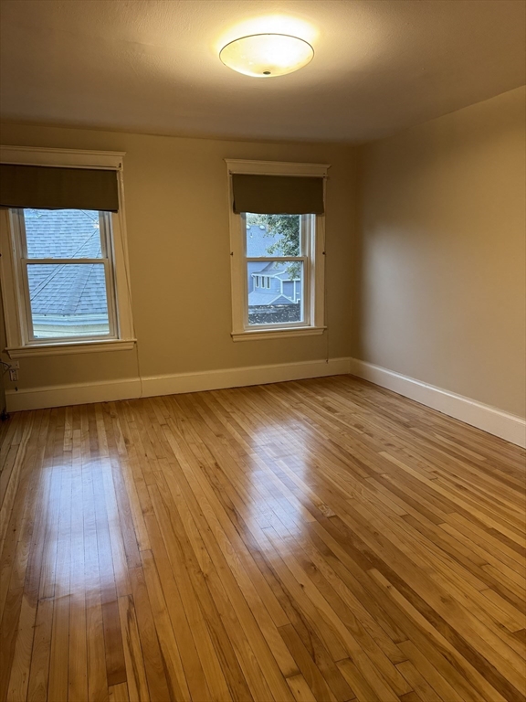 104-106 Sycamore St 3