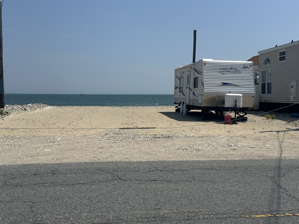 94 East Beach Road