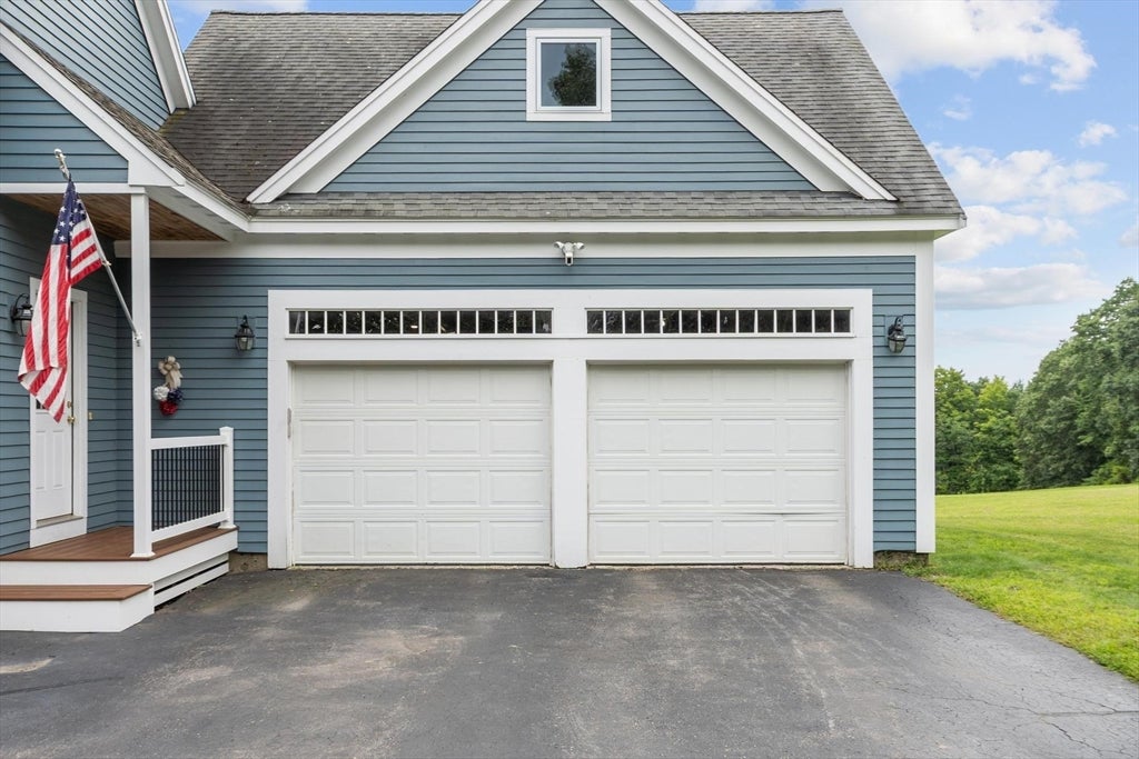 370 Sunnyhill Rd