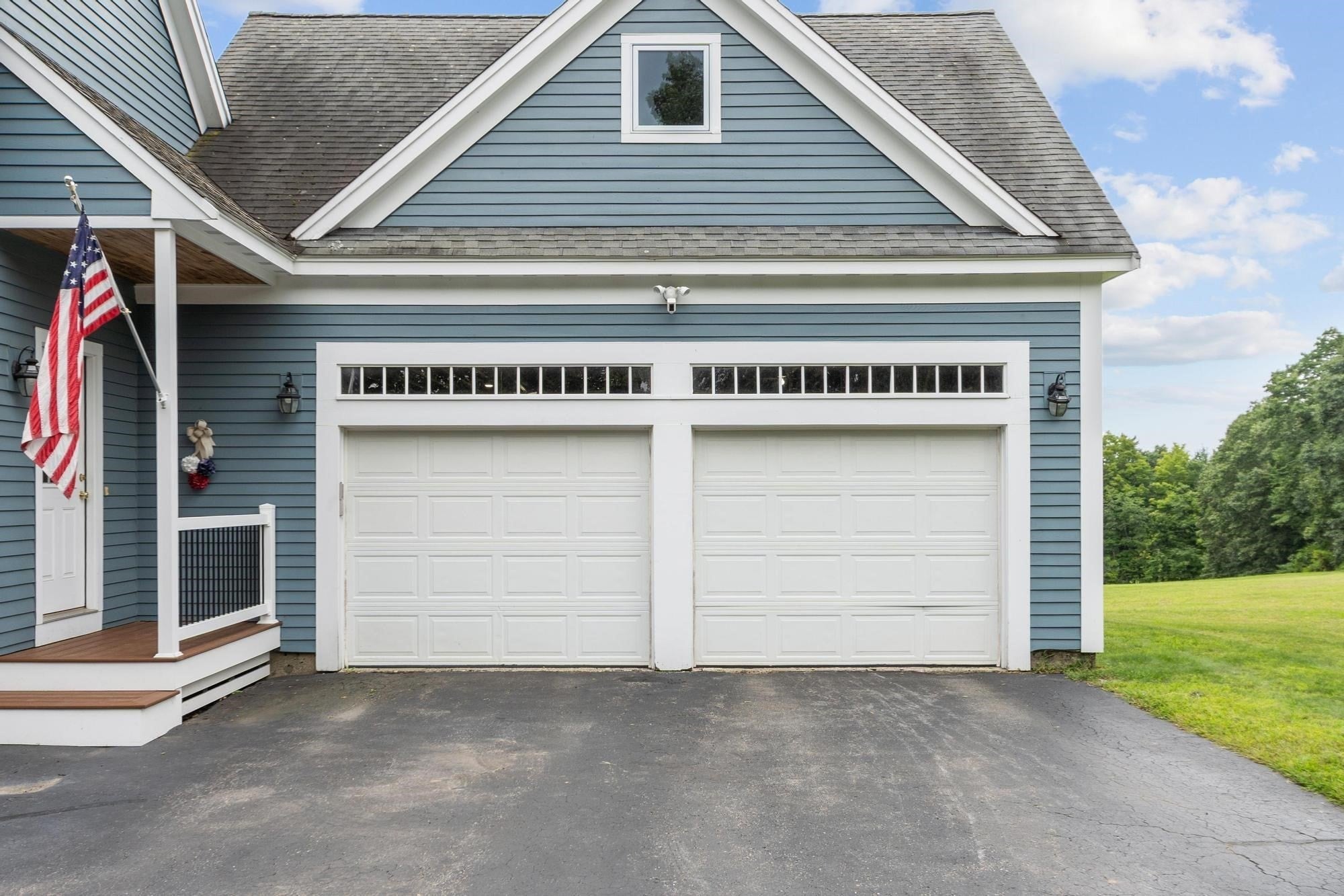 370 Sunnyhill Rd