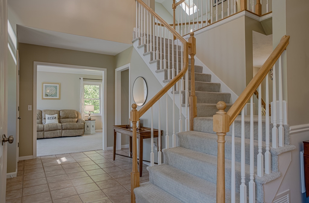 18 Virginia Dr