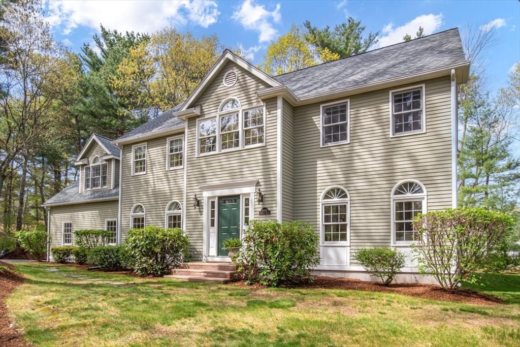 4 Courtney Rd