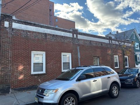 82 Sacramento Street Somerville MA 02143