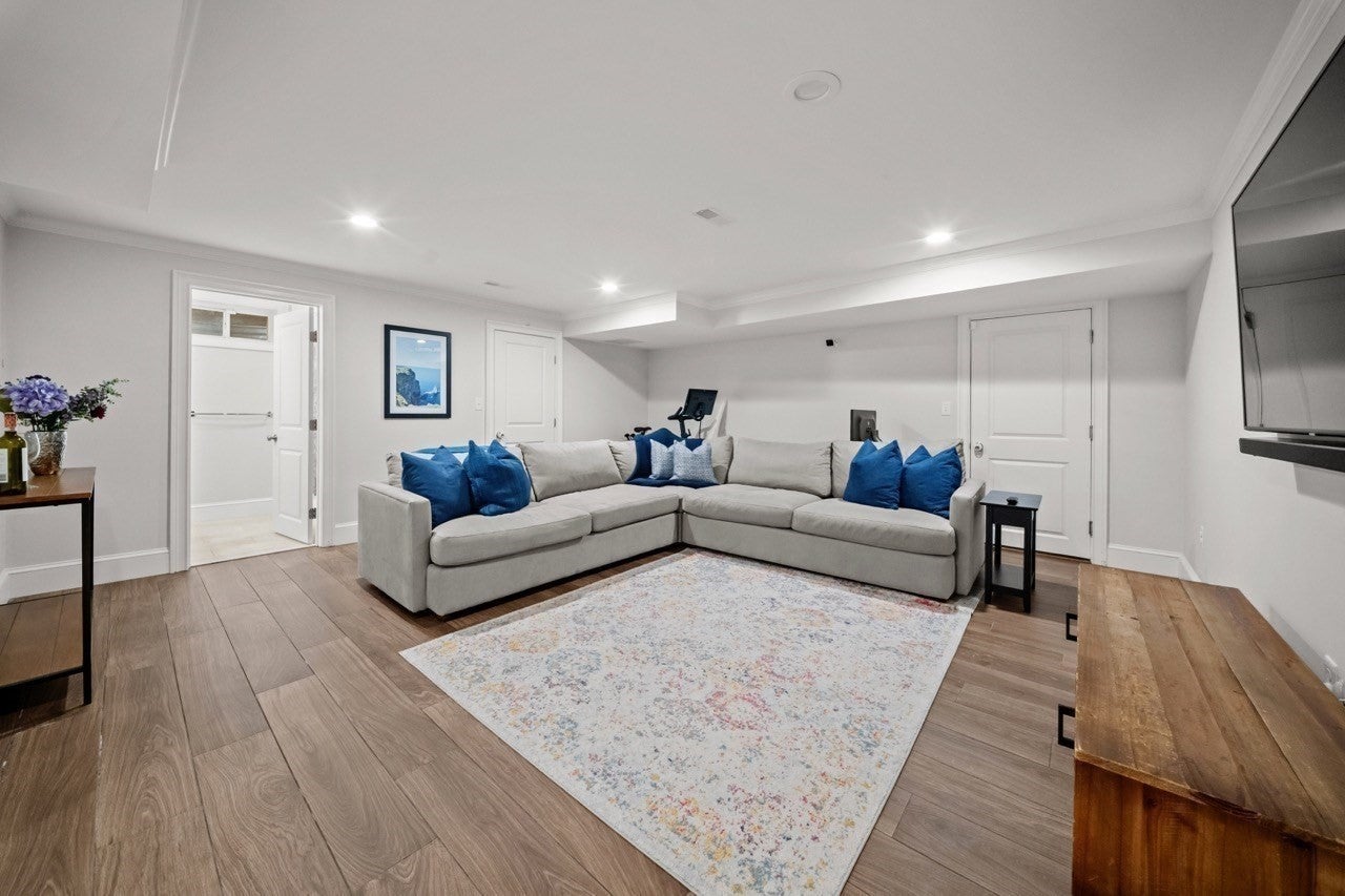 94 East Side Parkway #94, Newton, MA, 94 East Side Parkway #94, Newton, MA Photo #32