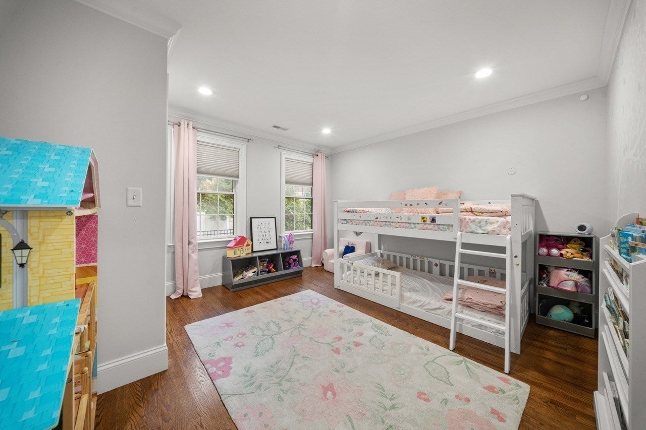 94 East Side Parkway #94, Newton, MA, 94 East Side Parkway #94, Newton, MA Photo #24