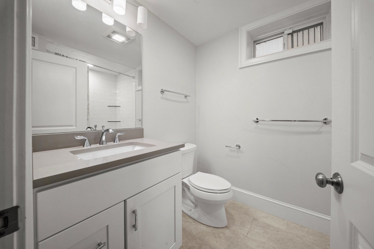 94 East Side Parkway #94, Newton, MA, 94 East Side Parkway #94, Newton, MA Photo #34
