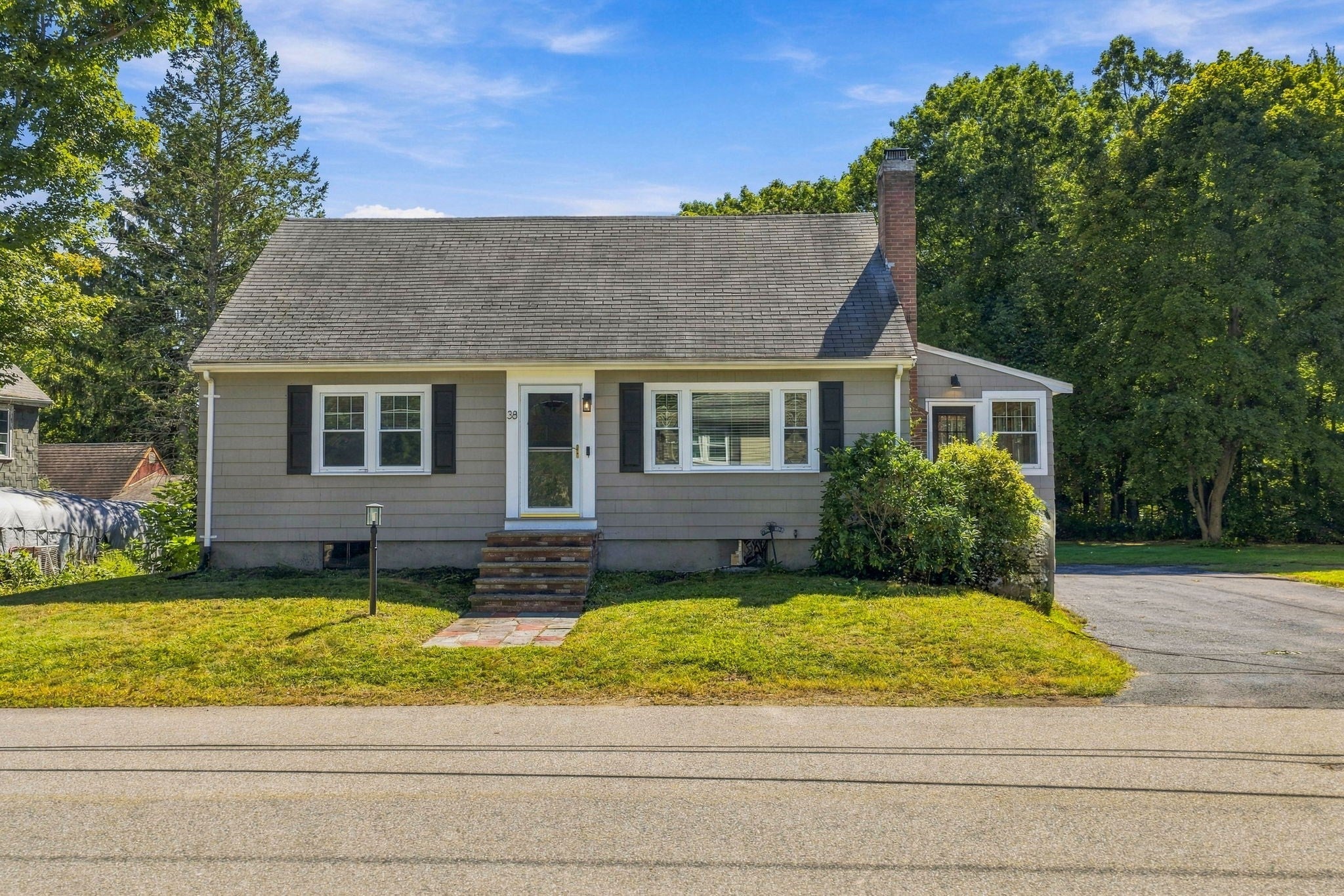 38 Park Ave, Reading, MA Photo #1