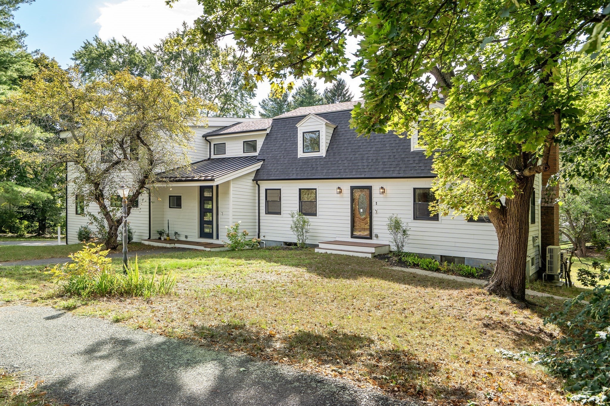 1 Maureen Rd