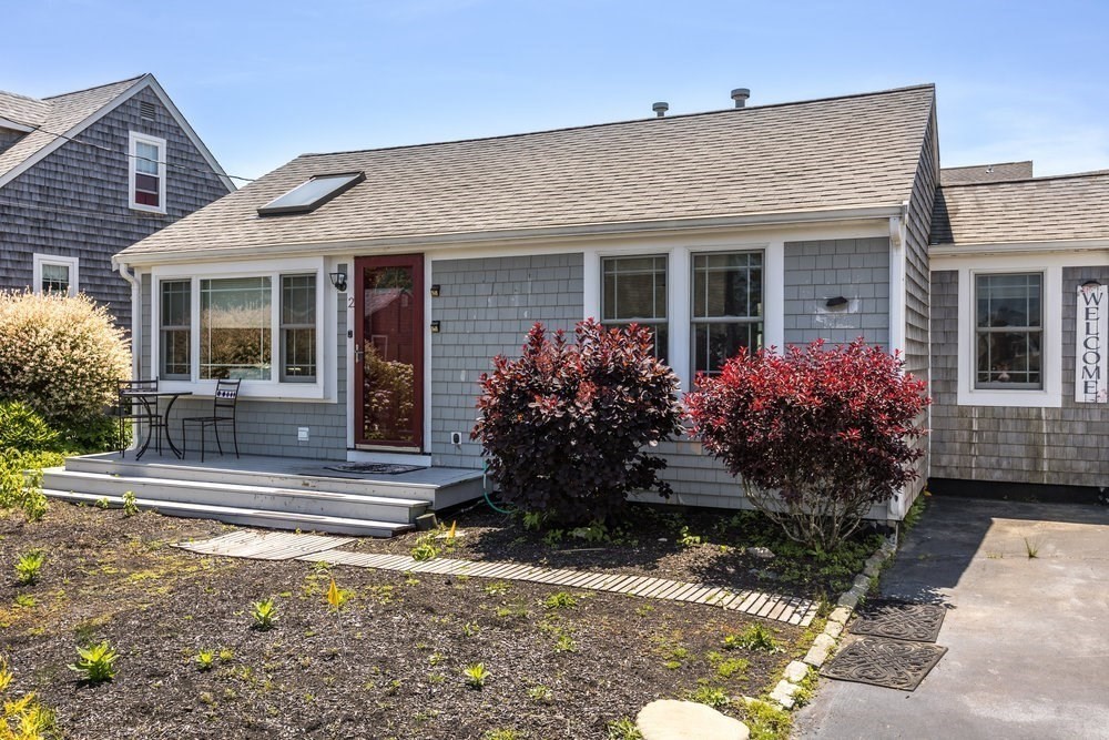 2 Feake Avenue