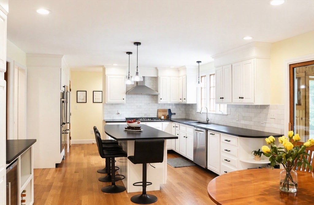 39 Spring Hill Rd