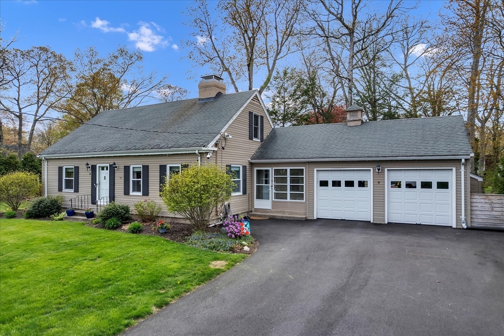 8 Hillside Rd