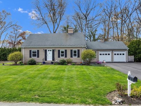 Photo of 8 Hillside Rd, North Attleboro, MA 02760 (MLS # 73510683)