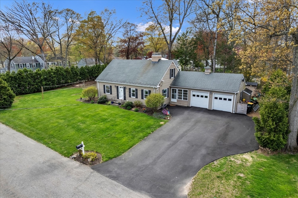 8 Hillside Rd