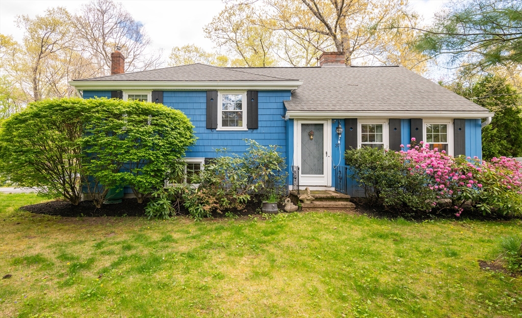 37 Colrain Rd