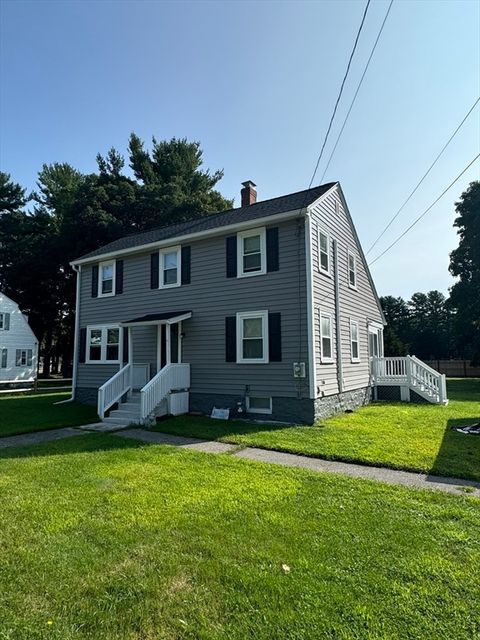 11 River St Westford MA 01886