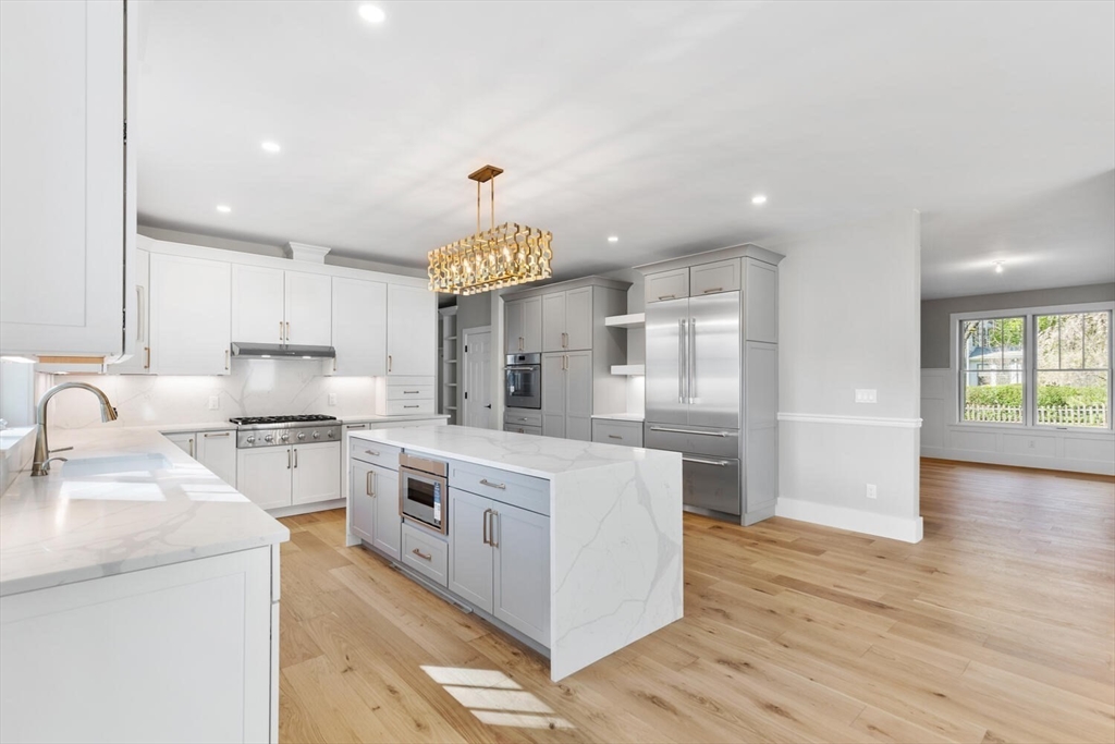 Belmont, Massachusetts 02478, United States, 6 Bedrooms Bedrooms, ,5 BathroomsBathrooms,Residential,Active,162823