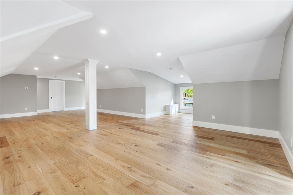 Belmont, Massachusetts 02478, United States, 6 Bedrooms Bedrooms, ,5 BathroomsBathrooms,Residential,Active,162823