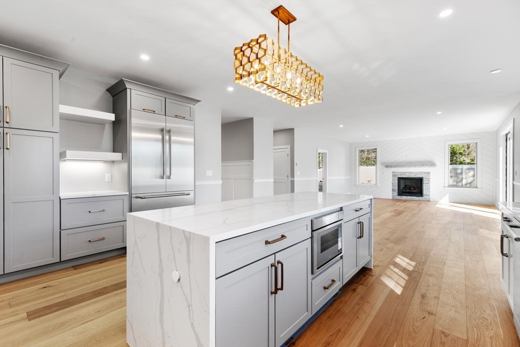 Belmont, Massachusetts 02478, United States, 6 Bedrooms Bedrooms, ,5 BathroomsBathrooms,Residential,Active,162823