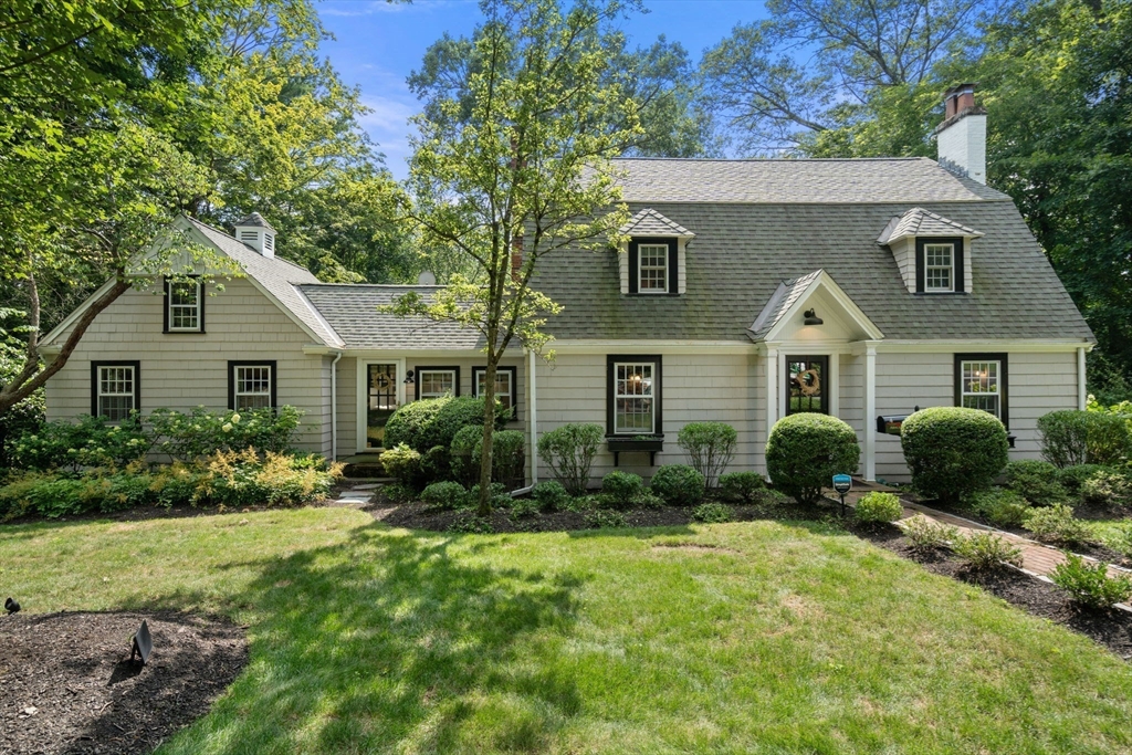 4 Arnold Rd