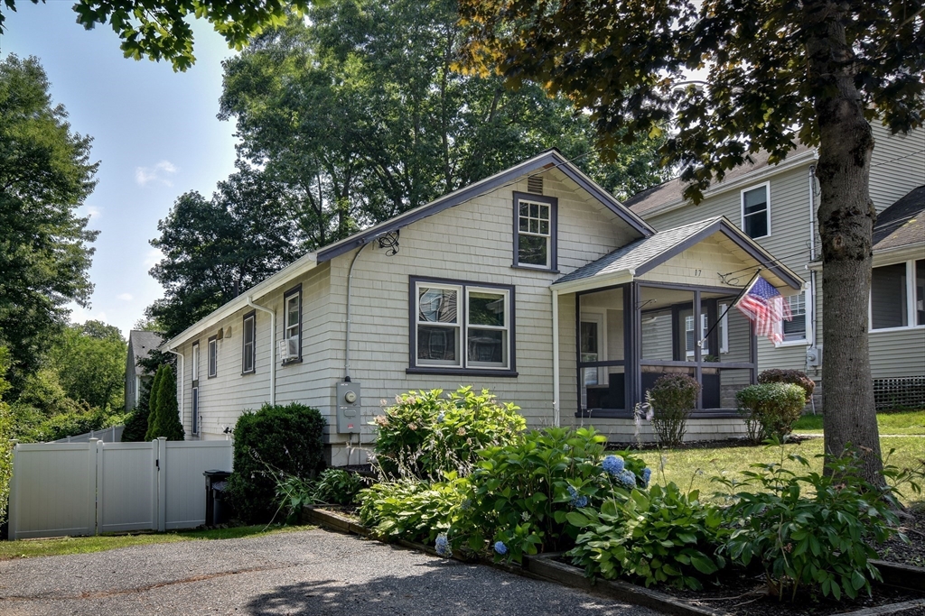 17 Overbrook Terrace