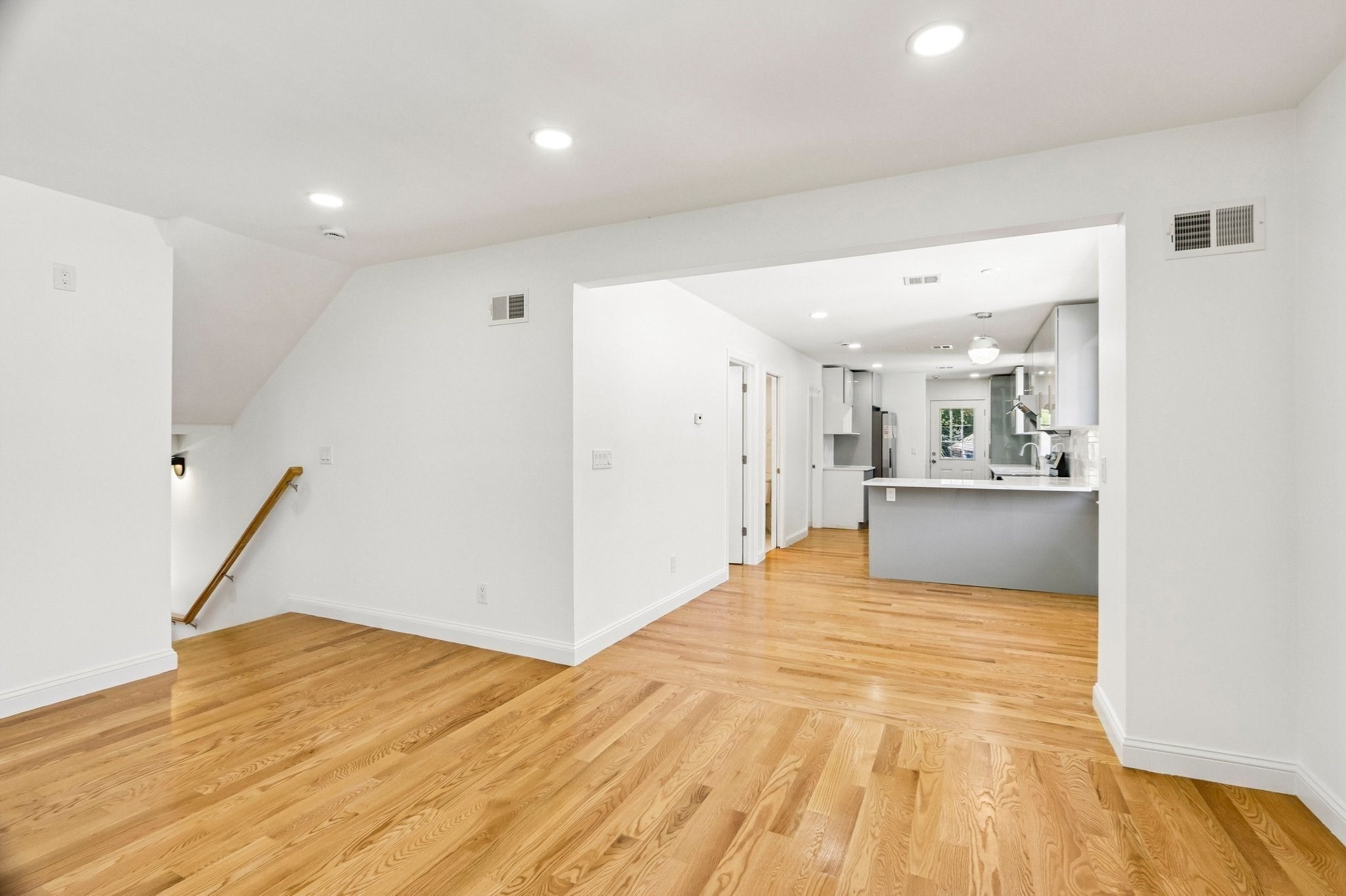 31 Coleman Rd B