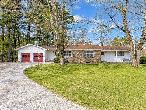 Photo of 212 Charlton Road, Sturbridge, MA 01566 (MLS # 73551700)