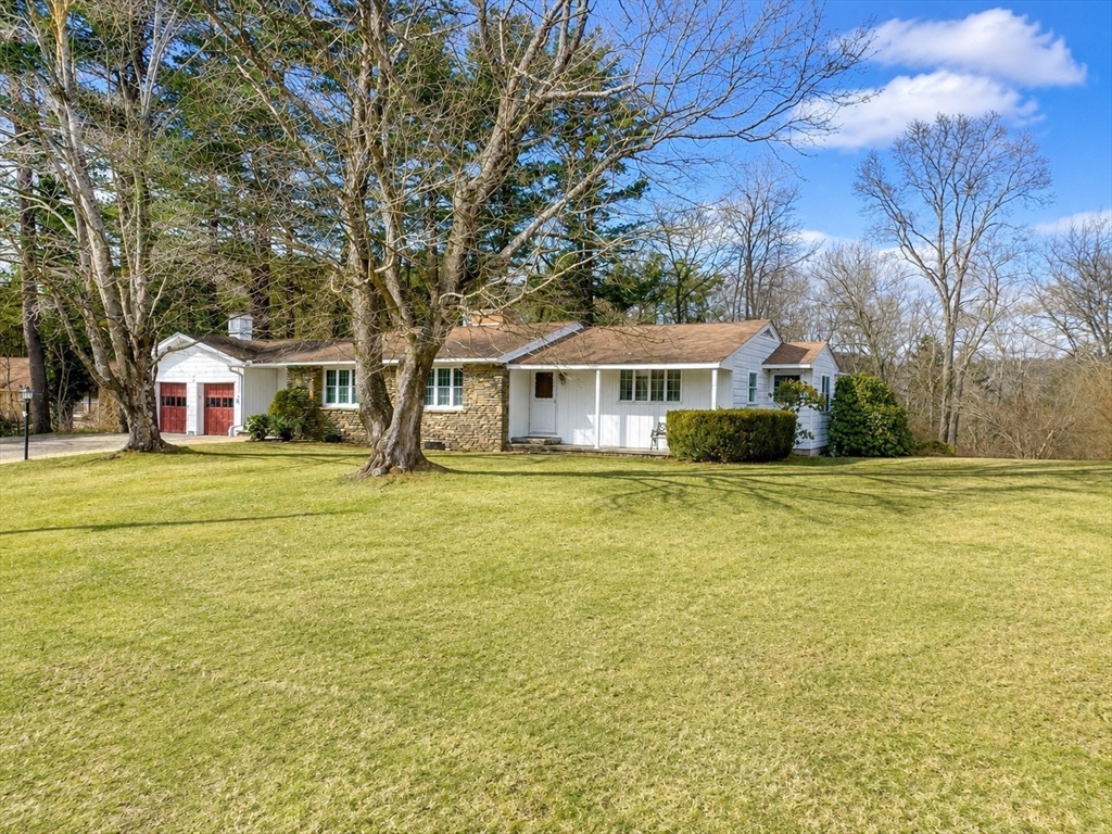 212 Charlton Road