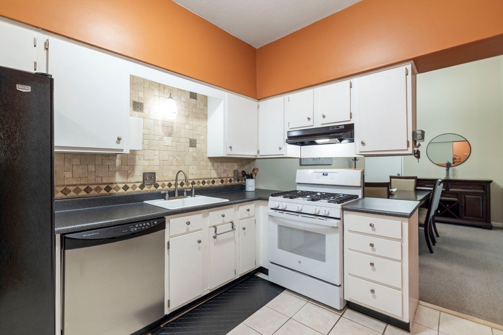 1461 Pawtucket Boulevard 2-11