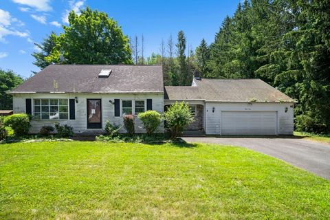 41 Martin Farms Road Hampden MA 01036