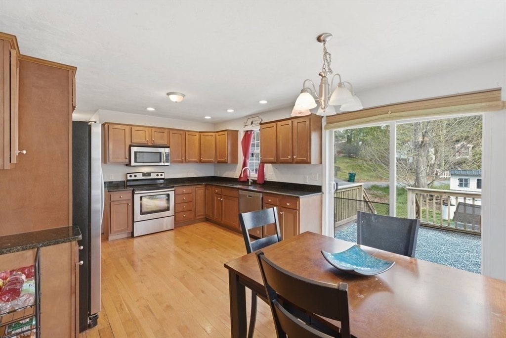 106 Buzzards Bay Dr