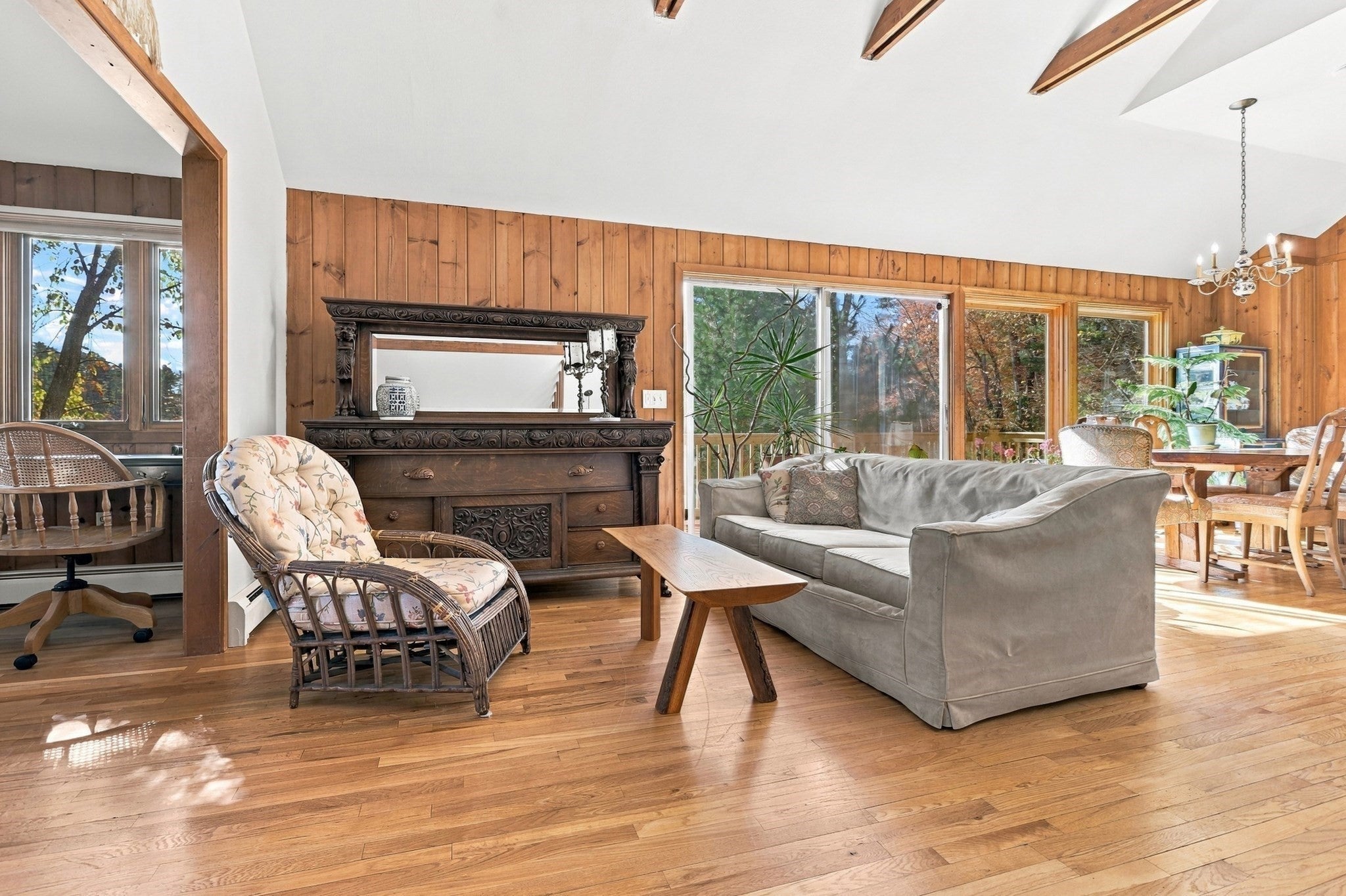 716 Martins Pond Rd, Groton, MA Photo #9