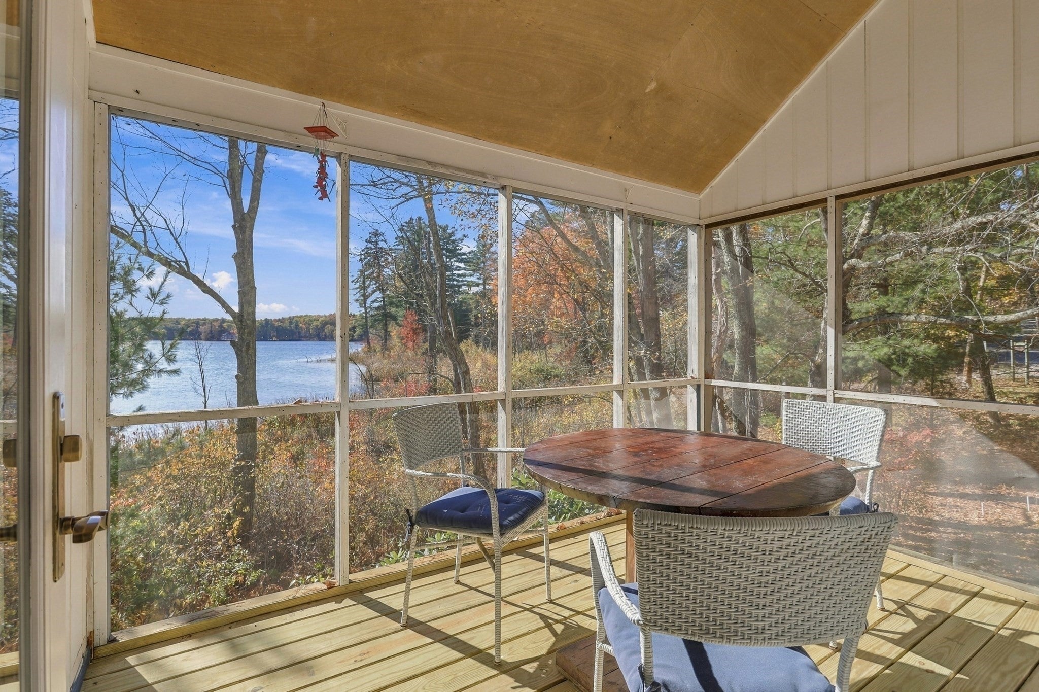 716 Martins Pond Rd, Groton, MA Photo #19