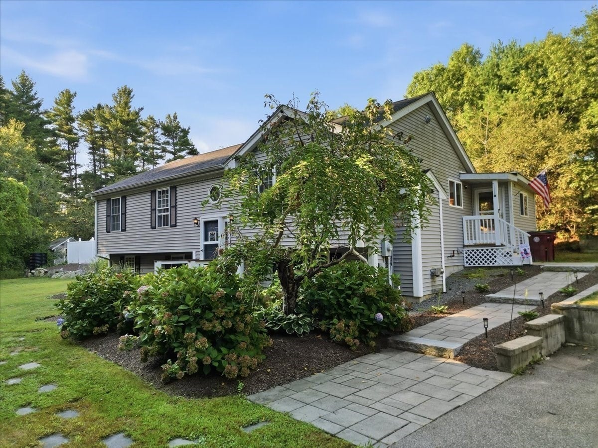 15 Old Center St, Middleboro, MA Photo #3