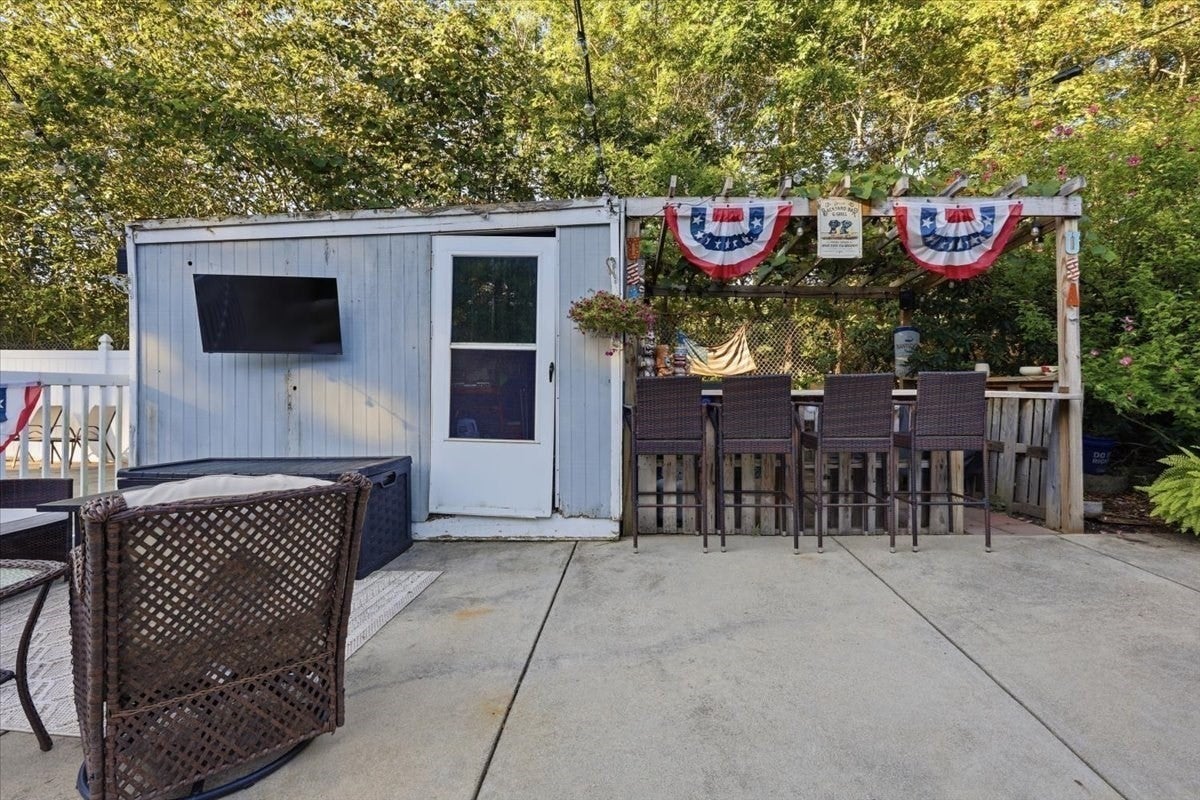 15 Old Center St, Middleboro, MA Photo #35