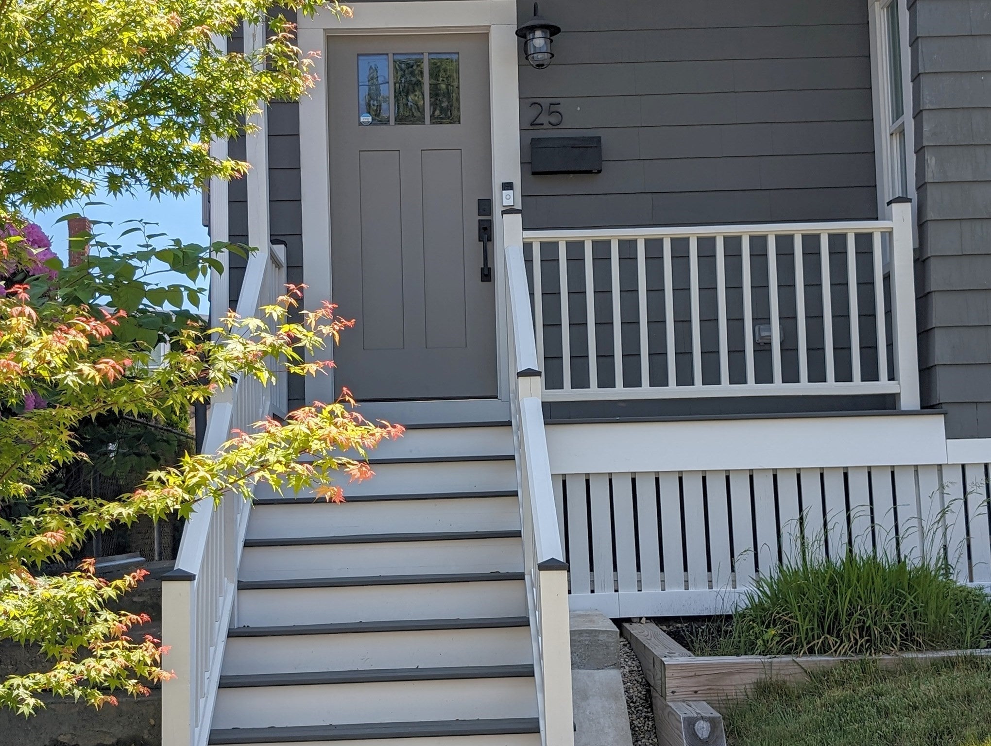 25 Spring St, Medford, MA Photo #2