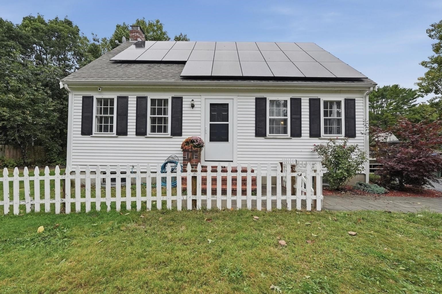 19 Louise Ln, Falmouth, MA, 19 Louise Ln, Falmouth, MA Photo #3
