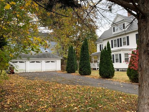 97 Hoyt Avenue Lowell MA 01852