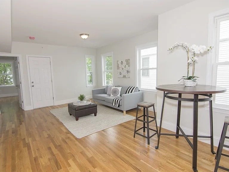 79 Thurston St #2, Somerville, MA, 79 Thurston St #2, Somerville, MA Photo #6