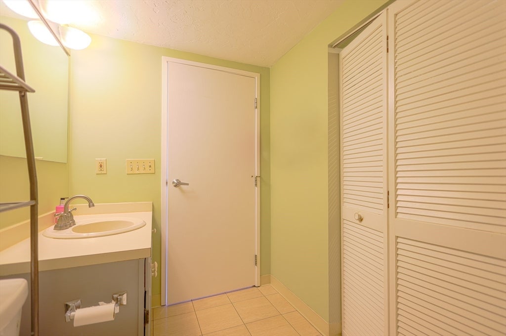 200 Cove Way #1002, Quincy, MA, 200 Cove Way #1002, Quincy, MA Photo #28