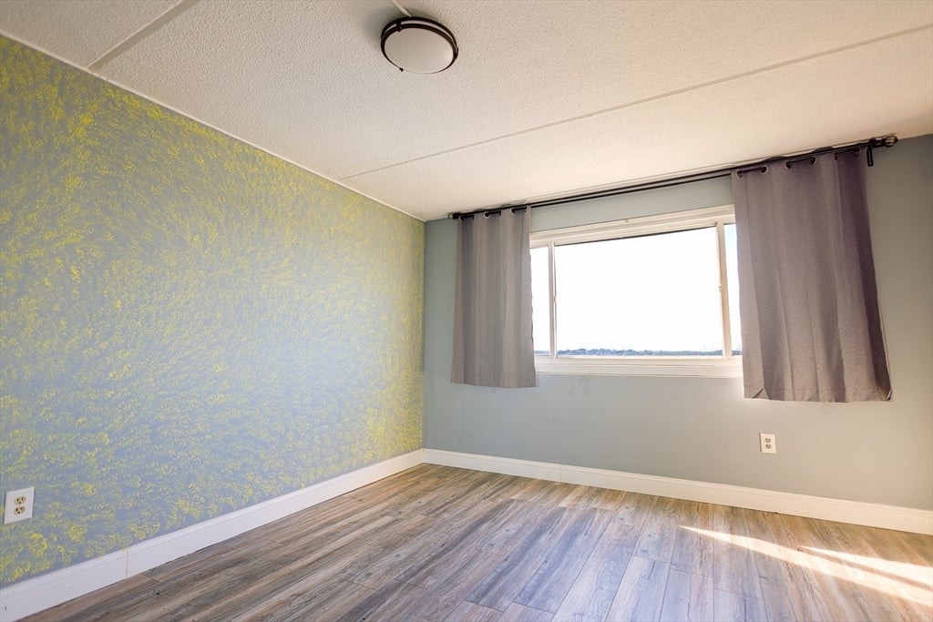 200 Cove Way #1002, Quincy, MA Photo #18