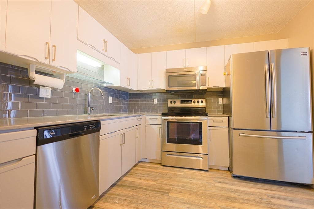 200 Cove Way #1002, Quincy, MA Photo #38