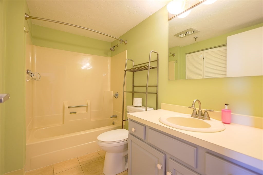 200 Cove Way #1002, Quincy, MA, 200 Cove Way #1002, Quincy, MA Photo #27